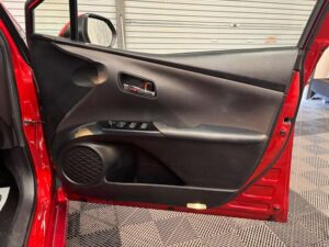 トヨタ プリウス 1.8 A プレミアム ツーリングセレクション 画像24