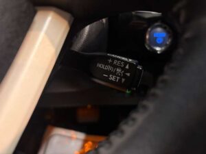 トヨタ プリウス 1.8 A プレミアム ツーリングセレクション 画像10