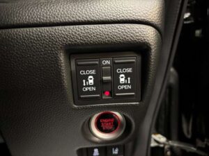 ホンダ N-BOX カスタム 660 G L ホンダセンシング 画像24