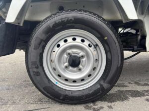 スズキ キャリイ 660 KCエアコン・パワステ 3方開 4WD 画像24