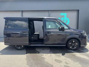 ホンダ ステップワゴン 2.0 e:HEV スパーダ 画像11