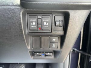 ホンダ ステップワゴン 2.0 e:HEV スパーダ 画像22
