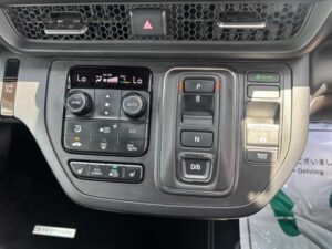 ホンダ ステップワゴン 2.0 e:HEV スパーダ 画像31