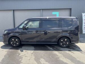 ホンダ ステップワゴン 2.0 e:HEV スパーダ 画像9