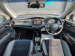 トヨタ カローラフィールダー 1.5 G エアロツアラー W×B 画像3