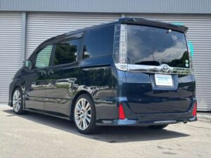 トヨタ ヴォクシー 2.0 ZS 画像13