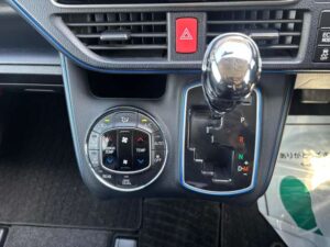 トヨタ ヴォクシー 2.0 ZS 画像24