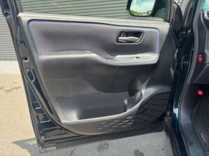 トヨタ ヴォクシー 2.0 ZS 画像34