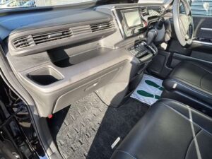 ホンダ ステップワゴン 1.5 スパーダ 画像35