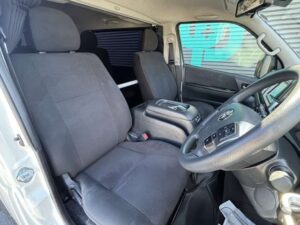 トヨタ ハイエースバン 2.0 スーパーGL ロング 画像30