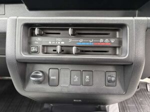 ダイハツ ハイゼットトラック 660 ジャンボ SAIIIt 3方開 4WD 画像20